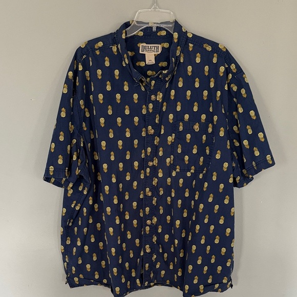Duluth Trading Co Men's Navy Pineapple Print Shirt - Picture 1 of 3